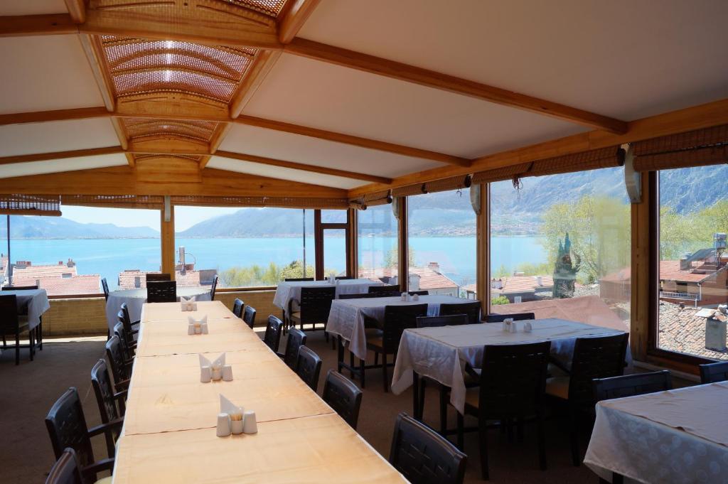 Merci Butik Hotel & Restaurant Egirdir Esterno foto